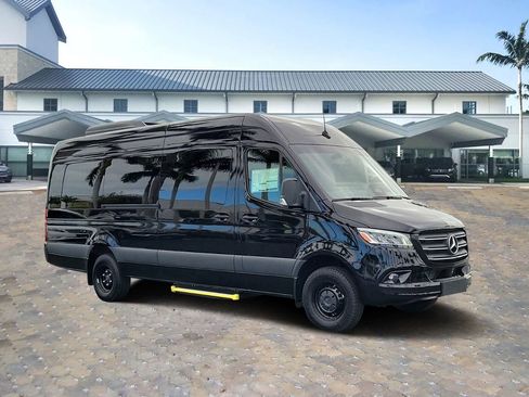 New 2025 Mercedes-Benz Sprinter 3500 image 28