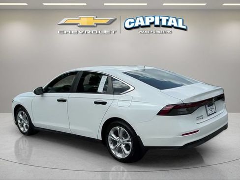 Used 2024 Honda Accord LX image 4