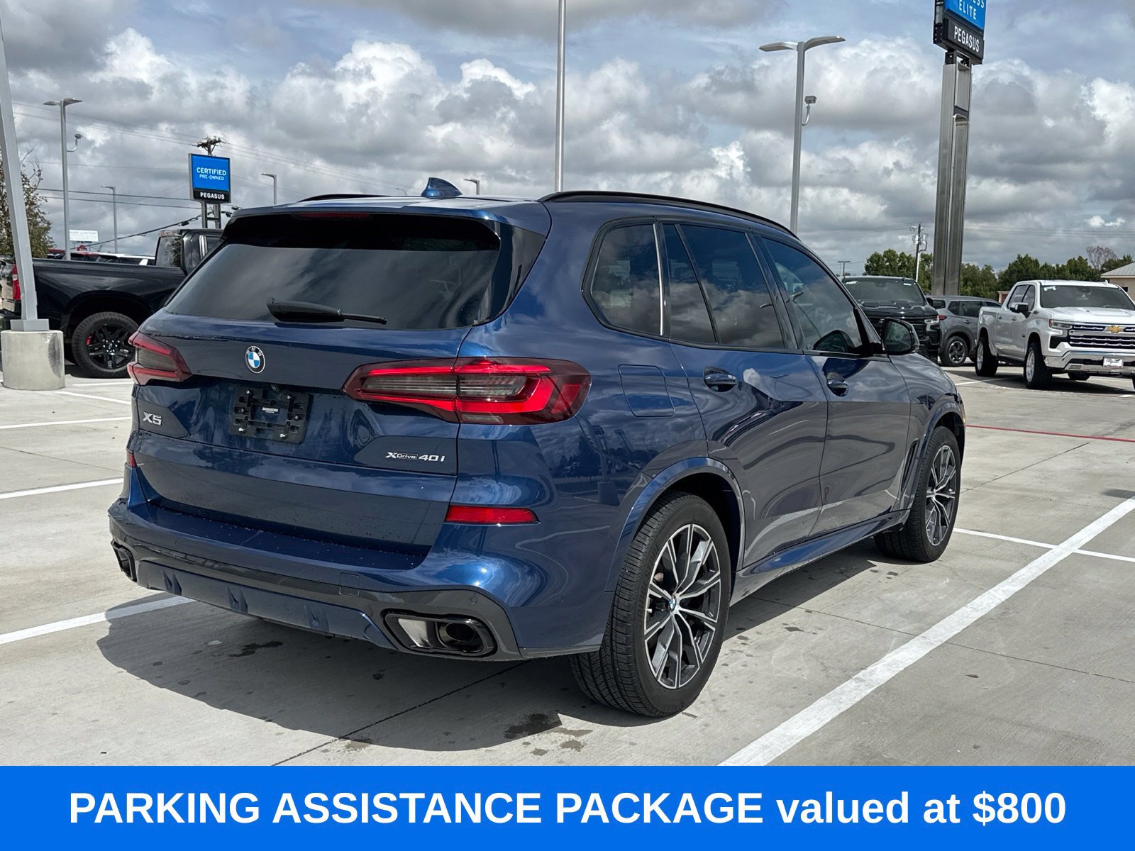 Used 2023 BMW X5 xDrive40i w/ Executive Package AWD/4WD image 6