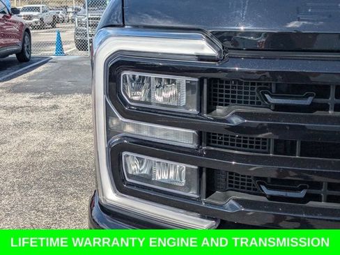Used 2024 Ford F250 Lariat w/ Lariat Ultimate Package AWD/4WD image 8