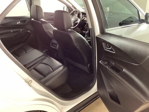 Used 2019 Chevrolet Equinox Premier FWD image 21