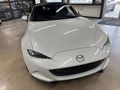 Used 2016 MAZDA MX-5 Miata Grand Touring image 27