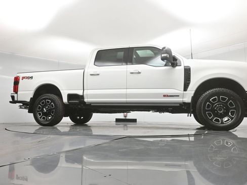 New 2026 Ford F250 Platinum image 3