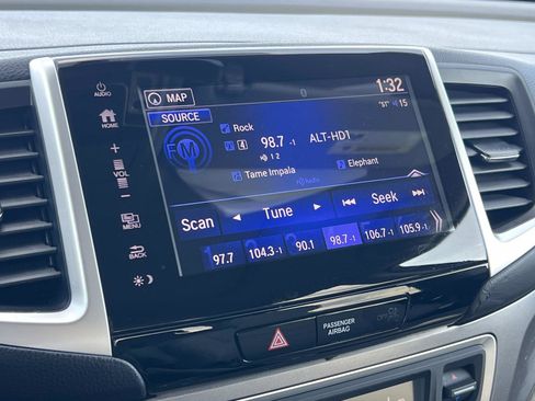 Certified 2019 Honda Ridgeline RTL-T image 14