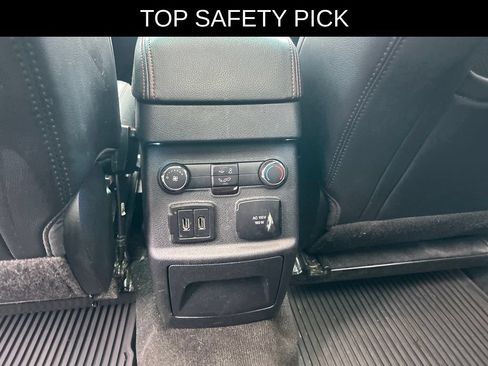 Used 2016 Ford Explorer Sport w/ Equipment Group 401A AWD/4WD image 22