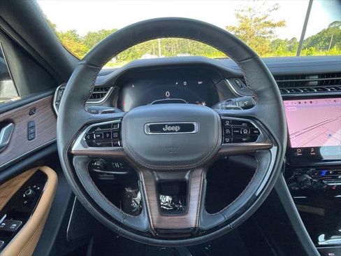 Certified 2025 Jeep Grand Cherokee L Summit w/ Advanced Protech Group IV AWD/4WD image 57