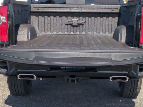 New 2026 Chevrolet Silverado 1500 LT Trail Boss w/ LT Trail Boss Premium Package AWD/4WD image 28