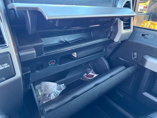 Used 2019 Ford F250 Lariat w/ Lariat Ultimate Package AWD/4WD image 24