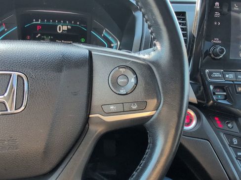 Used 2023 Honda Odyssey EX-L image 27