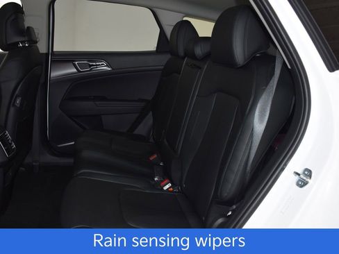 New 2026 Kia Sportage EX w/ EX Panorama Roof Package FWD image 27