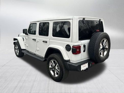 Certified 2022 Jeep Wrangler Unlimited Sahara w/ Cold Weather Group image 8