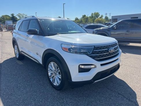 Certified 2021 Ford Explorer King Ranch w/ Premium Technology Package image 3
