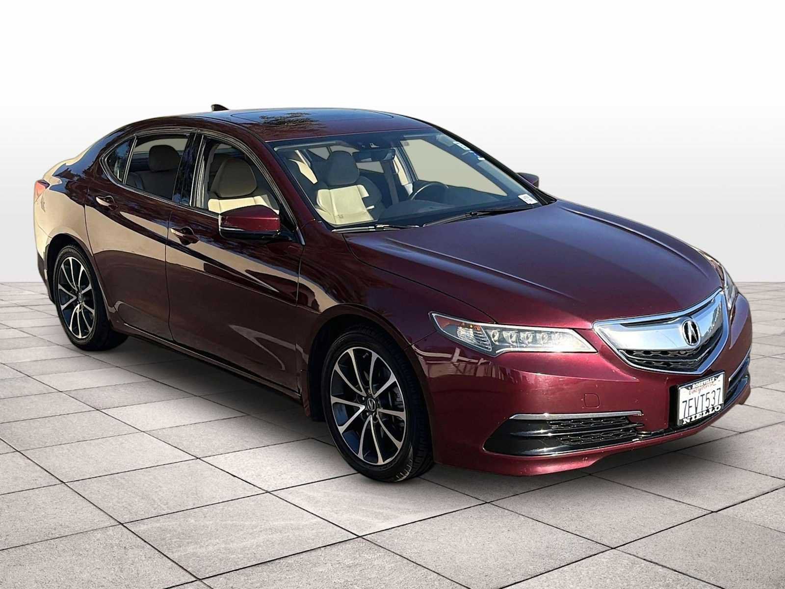 Used 2015 Acura TLX w/ Technology Package FWD image 2
