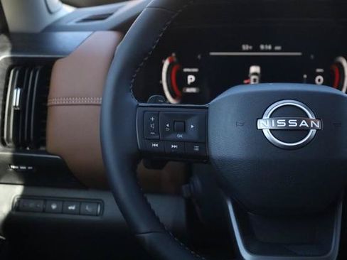 New 2026 Nissan Pathfinder Platinum AWD/4WD image 10