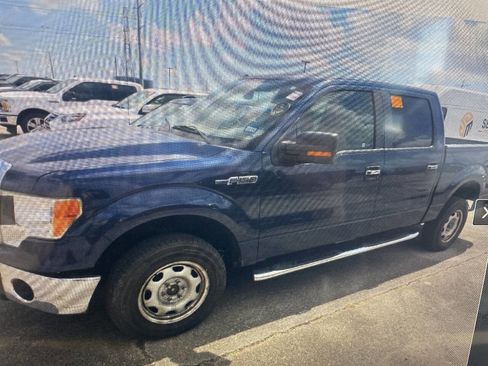 Used 2014 Ford F150 XLT w/ XLT Chrome Package AWD/4WD image 4