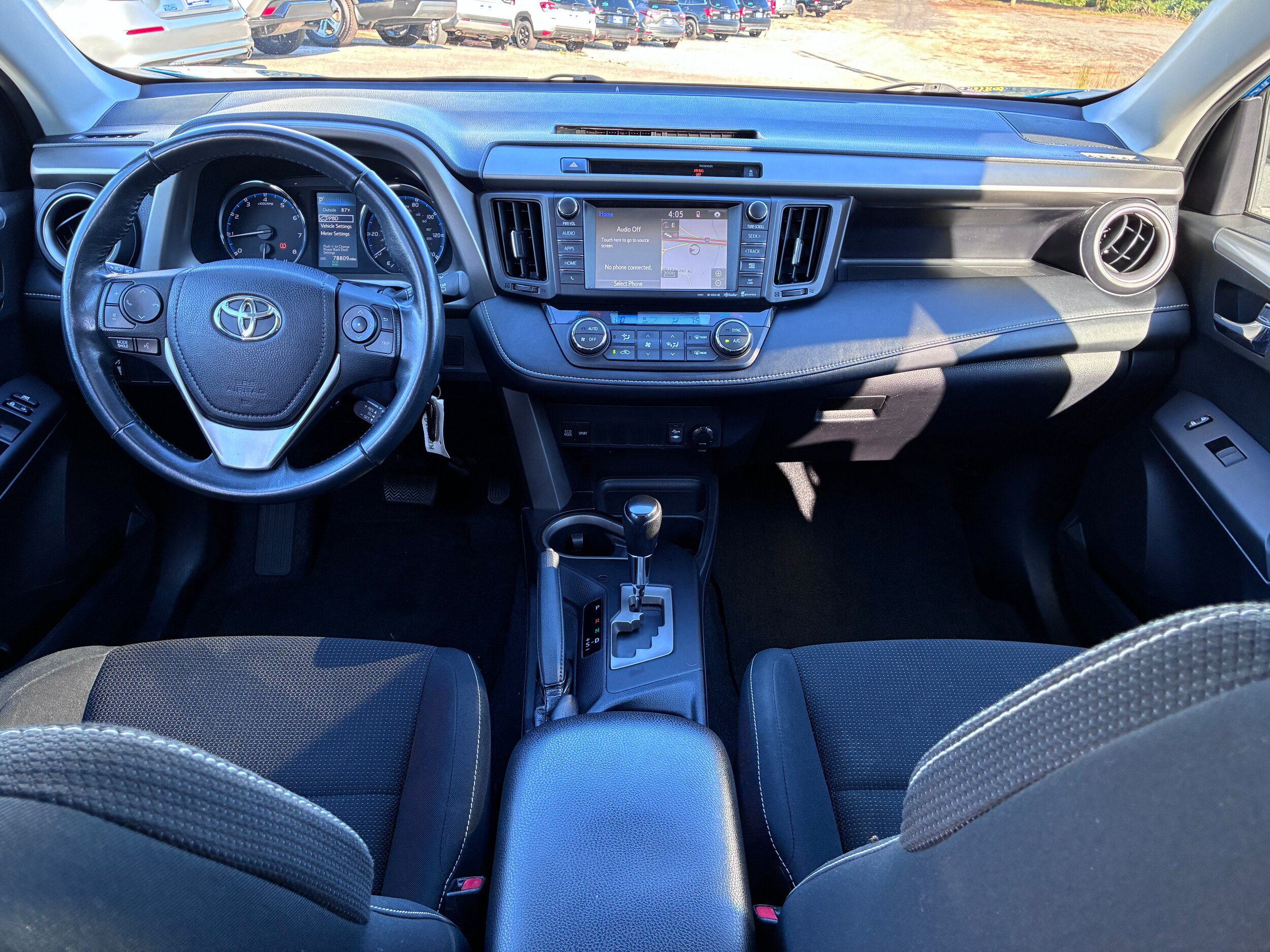 Used 2016 Toyota RAV4 XLE AWD/4WD image 28