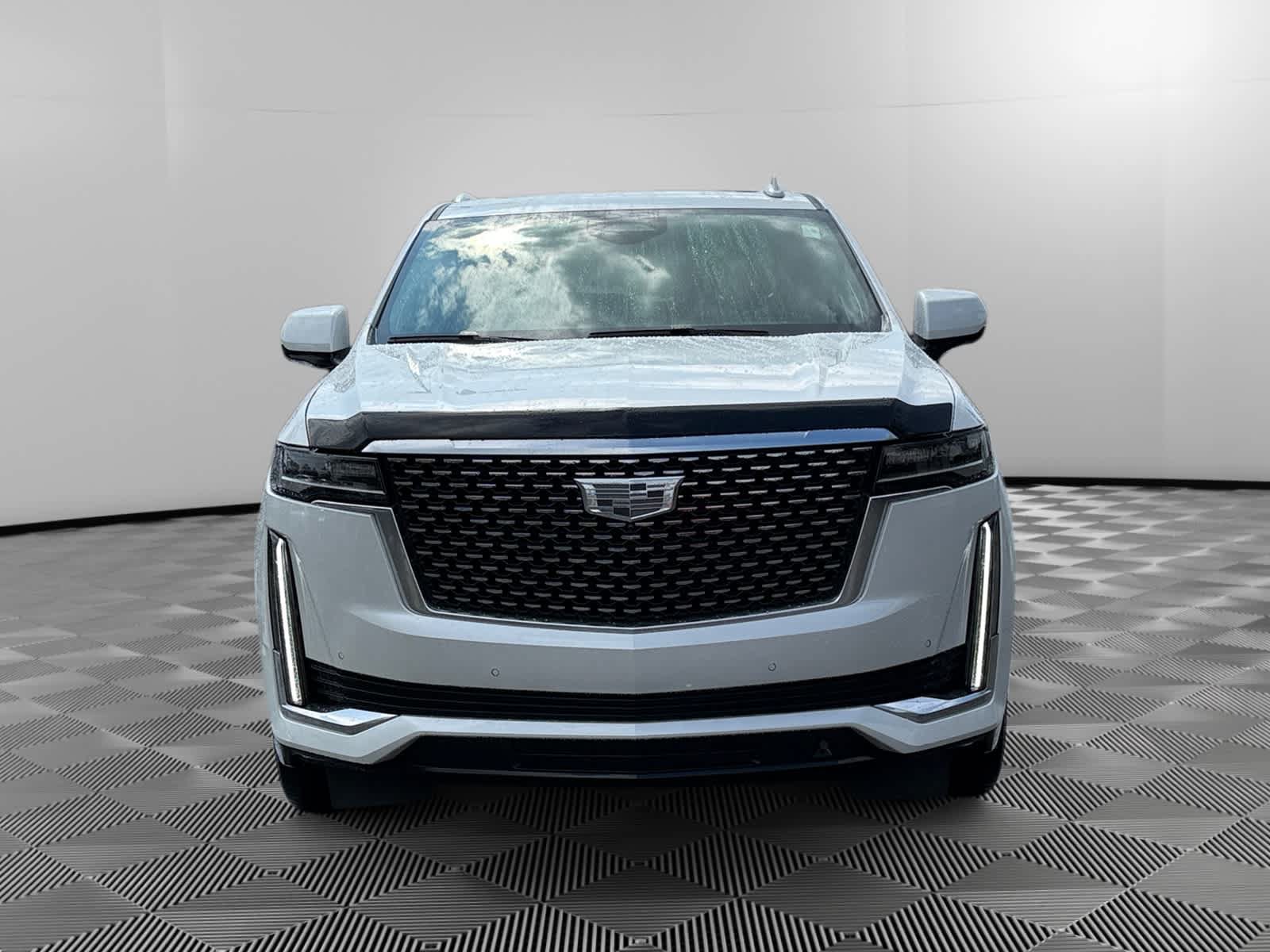 Used 2022 Cadillac Escalade Premium Luxury w/ Performance Package AWD/4WD image 8