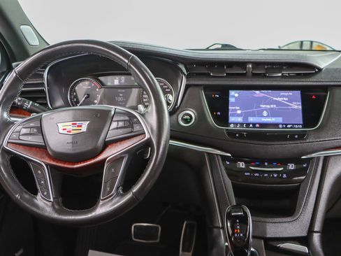Used 2023 Cadillac XT5 Sportv image 17