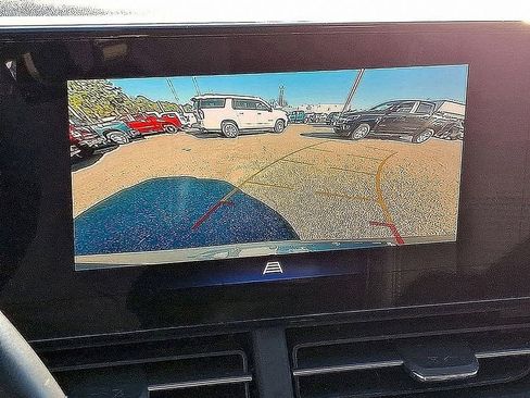 Used 2024 Chevrolet Trax LT w/ Driver Confidence Package image 21