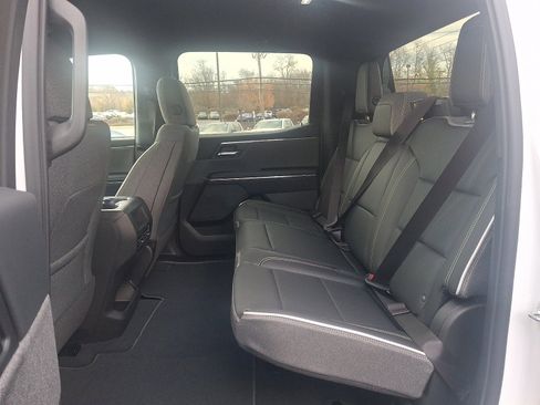 New 2026 GMC Sierra EV Elevation image 5