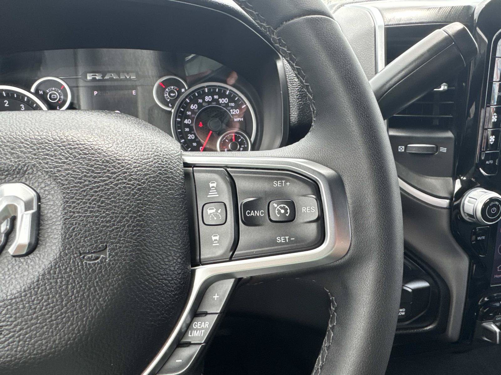 Used 2026 RAM 2500 Big Horn AWD/4WD image 23
