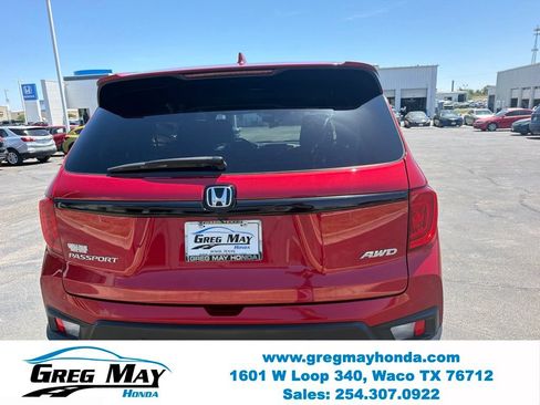 Used 2025 Honda Passport EX-L image 4
