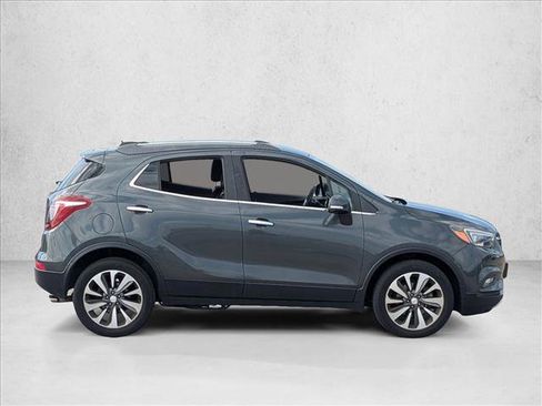 Used 2017 Buick Encore Preferred image 4