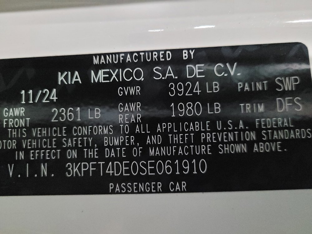 Used 2025 Kia K4 FWD image 33
