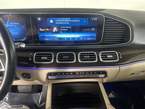 Used 2024 Mercedes-Benz GLE 350 4MATIC image 30