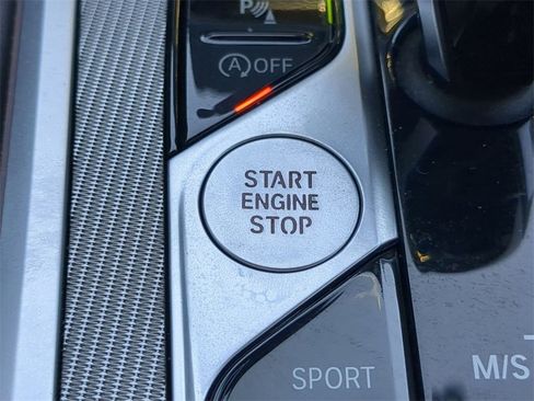 Used 2020 BMW 840i Convertible w/ M Sport Package image 27