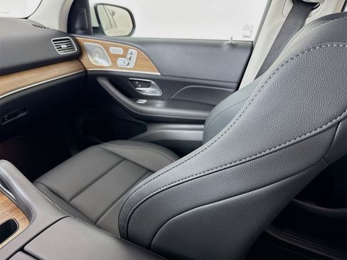 Certified 2025 Mercedes-Benz GLE 350 4MATIC image 26