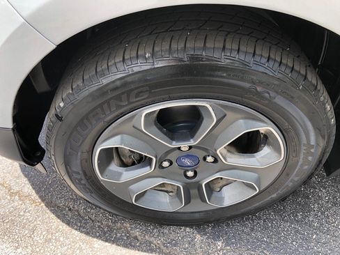 Used 2020 Ford EcoSport S AWD/4WD image 11