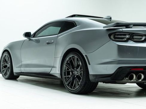 Used 2023 Chevrolet Camaro ZL1 image 19