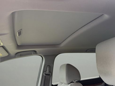 Used 2019 Honda CR-V EX image 21