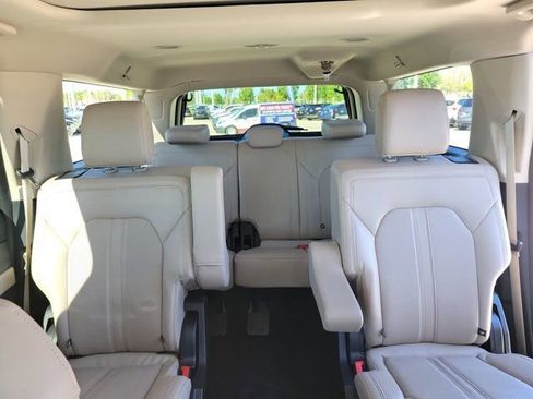 Certified 2022 Ford Expedition Max Limited image 19