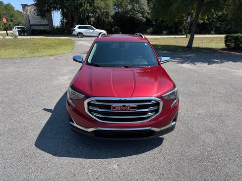 Used 2018 GMC Terrain SLT w/ Preferred Package FWD image 2