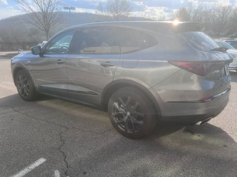 Used 2024 Acura MDX A-Spec image 3