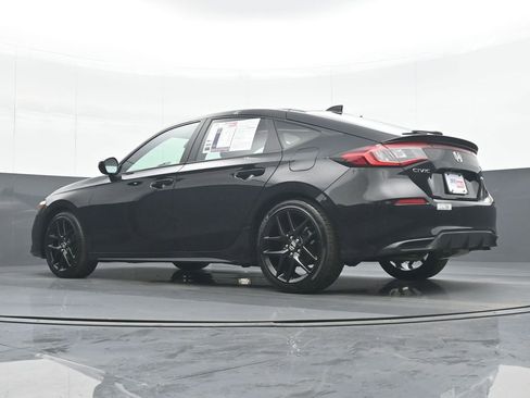 Used 2022 Honda Civic Sport image 28