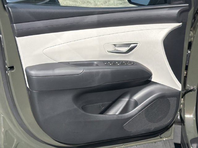 New 2026 Hyundai Tucson SEL FWD image 12