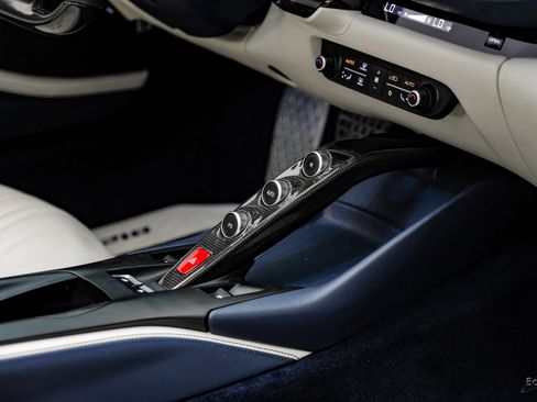Used 2022 Ferrari 812 GTS RWD image 69
