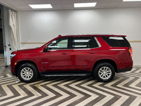 Used 2021 Chevrolet Tahoe LT w/ Luxury Package AWD/4WD image 3