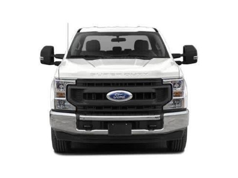 Used 2022 Ford F250 XL w/ Power Equipment Group RWD image 4