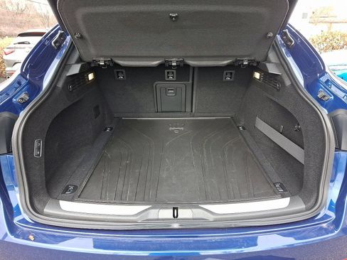 Used 2024 Maserati Levante Modena Ultima image 32