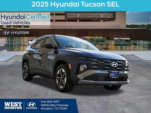 Certified 2025 Hyundai Tucson SEL image 1