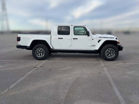 New 2026 Jeep Gladiator Rubicon image 14