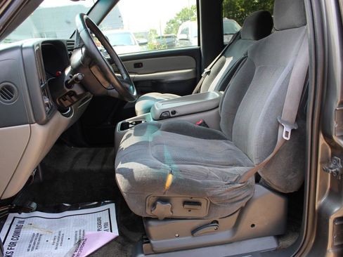 Used 2002 Chevrolet Suburban LS RWD image 10