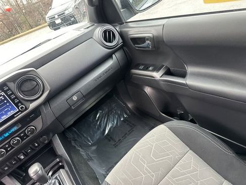 Used 2023 Toyota Tacoma TRD Sport w/ Advanced Technology Package image 20