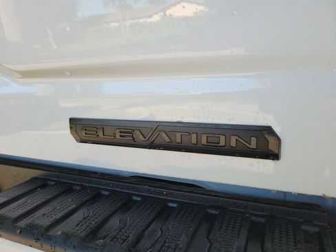 Used 2024 GMC Sierra 1500 Elevation w/ Preferred Package AWD/4WD image 28