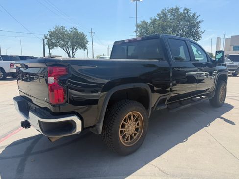 Used 2023 Chevrolet Silverado 2500 LT w/ Texas Edition AWD/4WD image 4
