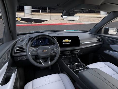 New 2026 Chevrolet Traverse High Country w/ LPO, Floor Liner Package FWD image 15